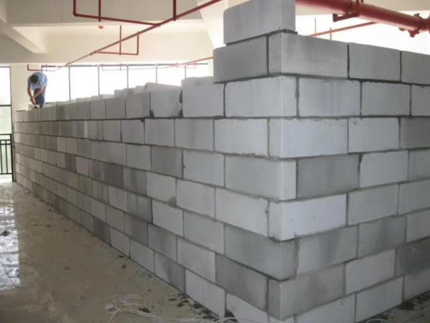 元氏蒸压加气混凝土砌块承重墙静力和抗震性能的研究